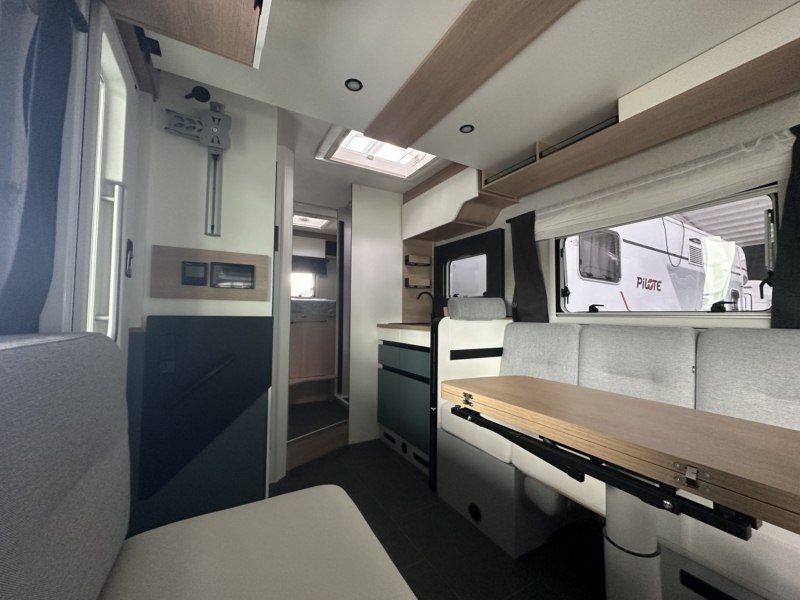 AUTOCARAVANA PILOTE ATLAS A690 G