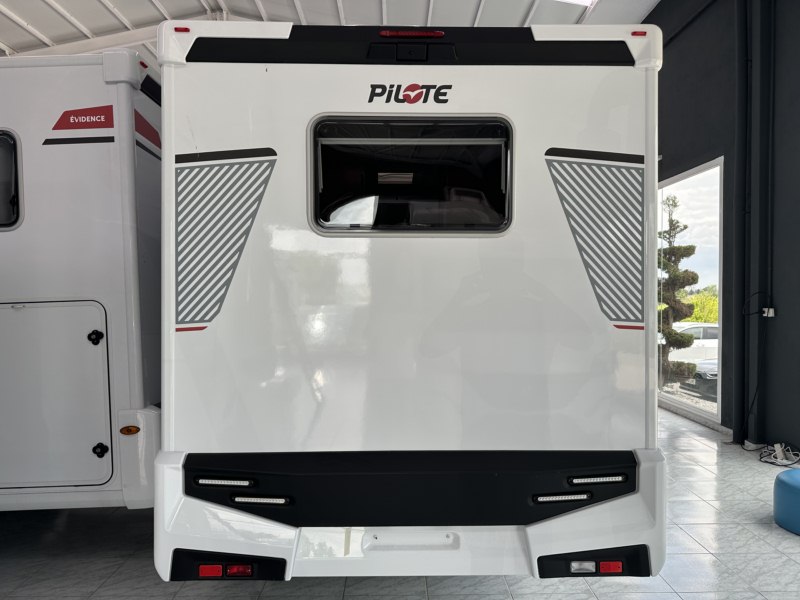 AUTOCARAVANA PILOTE ATLAS A690 G