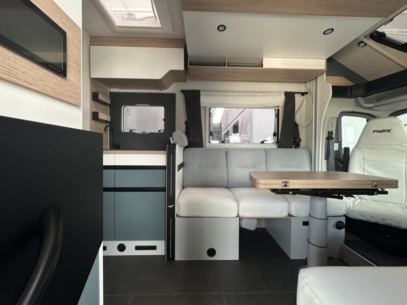 AUTOCARAVANA PILOTE ATLAS A690 G