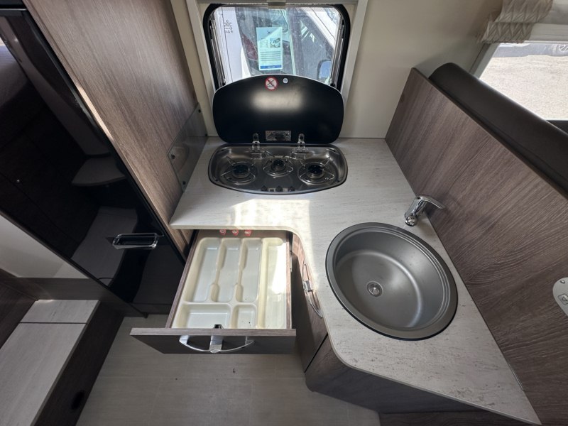 AUTOCARAVANA SEGUNDA MANO BÜRSTNER IXEO TIME IT 710 G