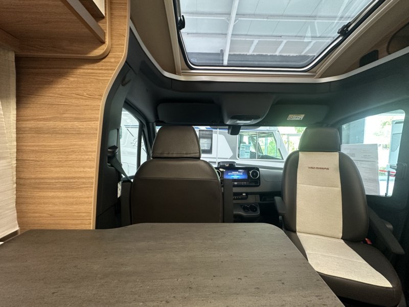 AUTOCARAVANA WEINSBERG CARACOMPACT 640 MEG [EDITION PEPPER]