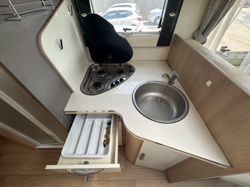 AUTOCARAVANA SEGUNDA MANO MCLOUIS NEVIS 379 G