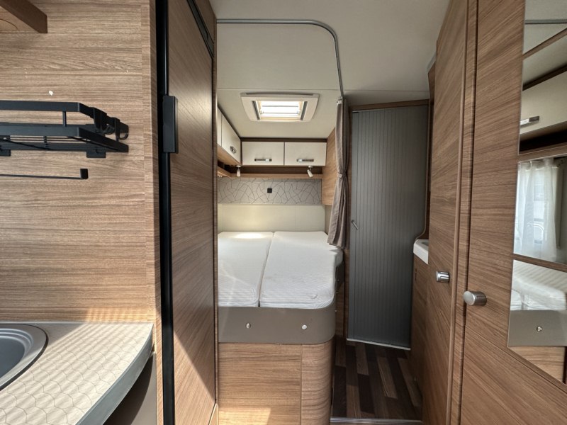 AUTOCARAVANA SEGONA MÀ WEINSBERG CARACOMPACT 600 MF