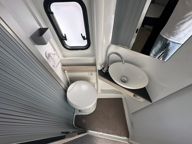 CAMPER SEGONA MÀ ADRIA TWIN 640 SLB