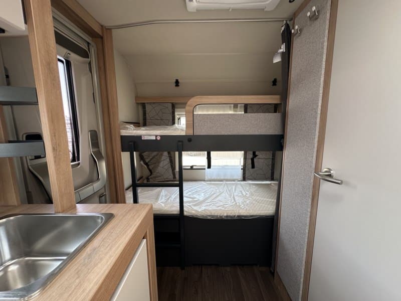 CARAVANA KNAUS SPORT 400 LK