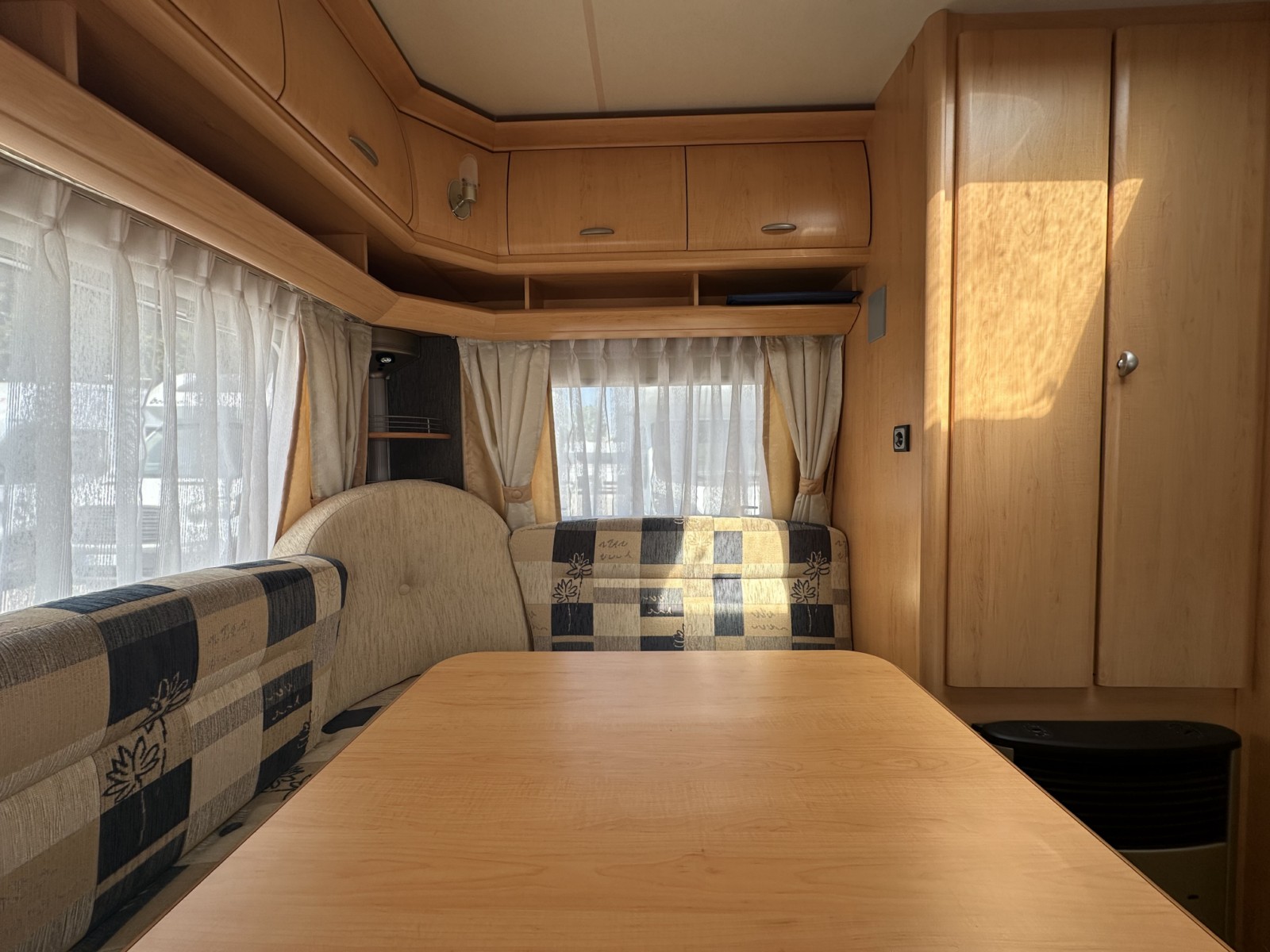 CARAVANA DE SEGUNDA MANO HOBBY 495 UL DE LUXE