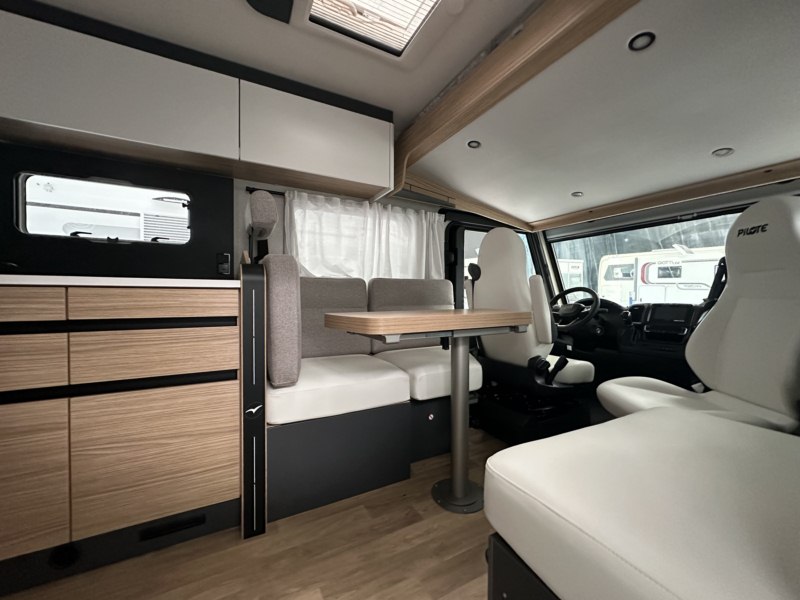 AUTOCARAVANA PILOTE G741 FGJ EXPRESSION