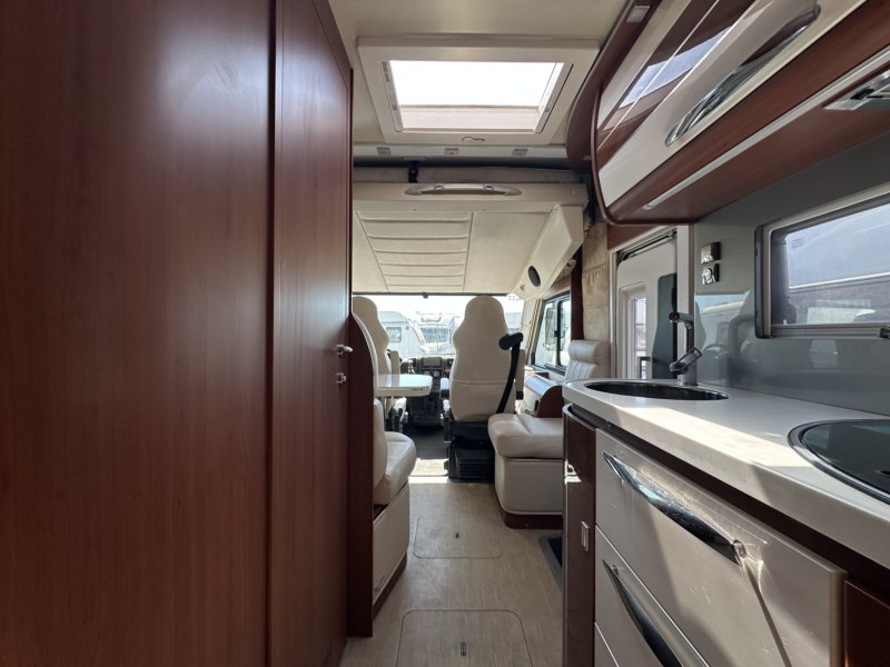 AUTOCARAVANA SEGUNDA MANO MOBILVETTA K YATCH TEKNO LINE 80