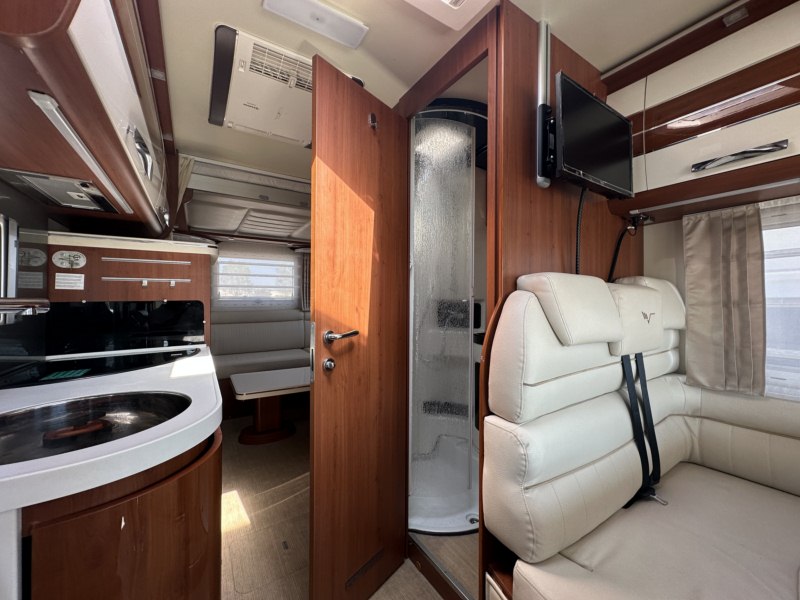 AUTOCARAVANA SEGUNDA MANO MOBILVETTA K YATCH TEKNO LINE 80