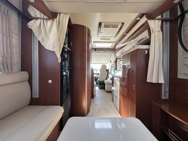 AUTOCARAVANA SEGUNDA MANO MOBILVETTA K YATCH TEKNO LINE 80