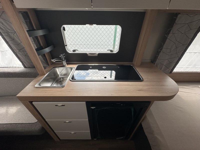 CARAVANA KNAUS SPORT 450 FU