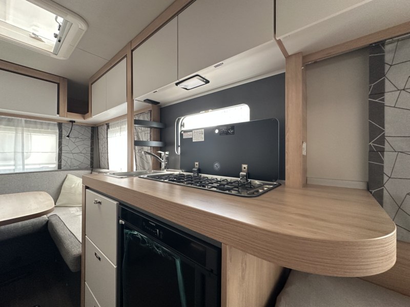 CARAVANA KNAUS SPORT 450 FU