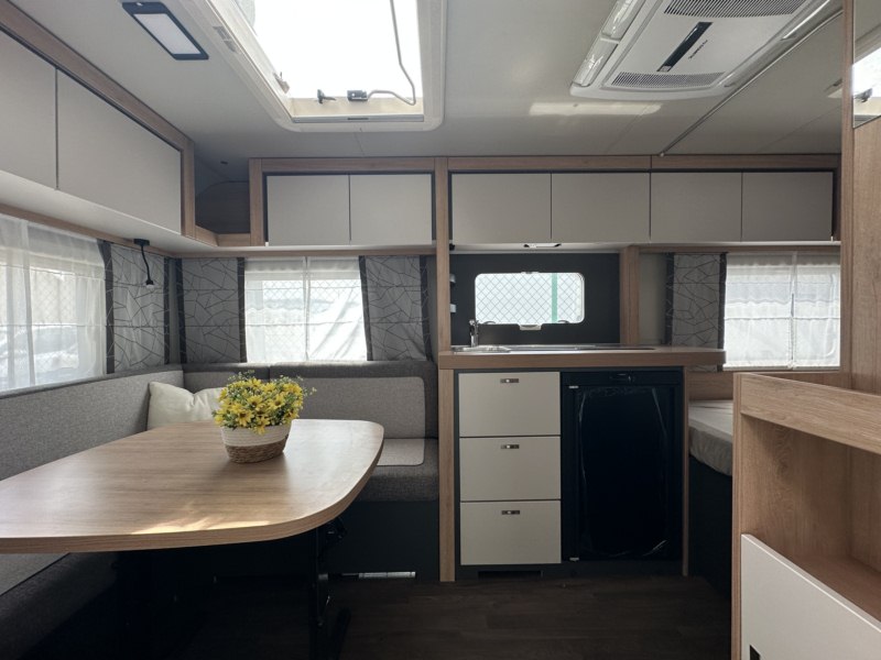 CARAVANA KNAUS SPORT 450 FU