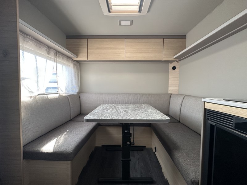 CARAVANA SEGONA MÀ WEINSBERG CARACITO 450 FU