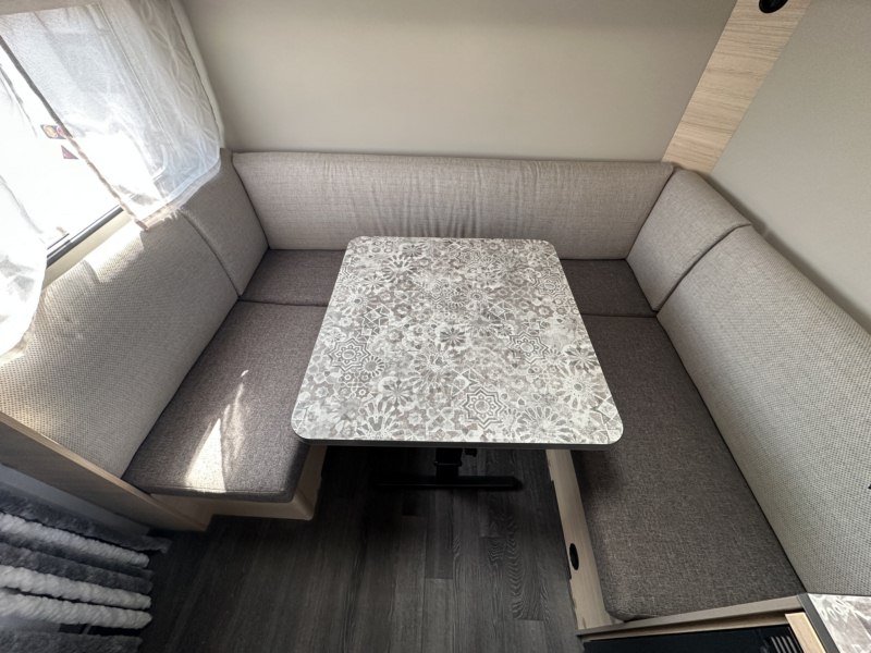 CARAVANA SEGONA MÀ WEINSBERG CARACITO 450 FU