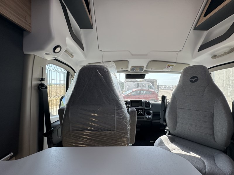 CAMPER PILOTE V633 M EXPRESSION