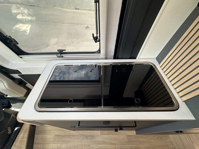 CAMPER PILOTE V633 M EXPRESSION