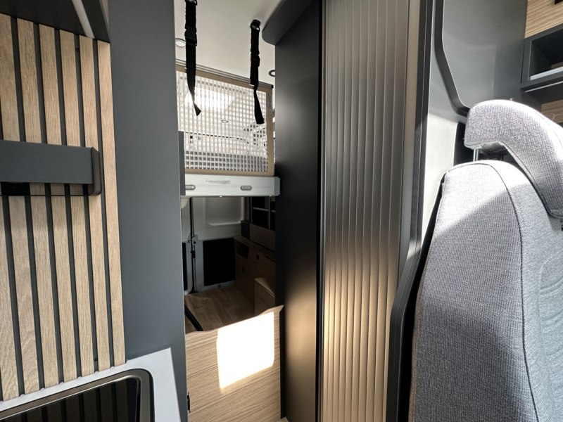 CAMPER PILOTE V633 M EXPRESSION