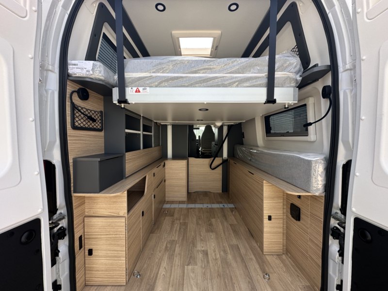 CAMPER PILOTE V633 M EXPRESSION