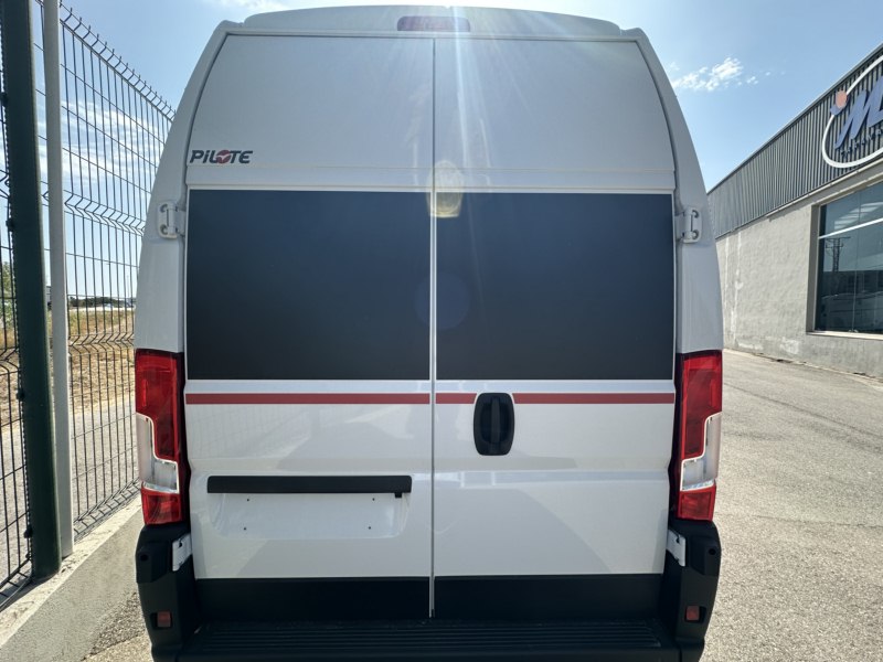 CAMPER PILOTE V633 M EXPRESSION