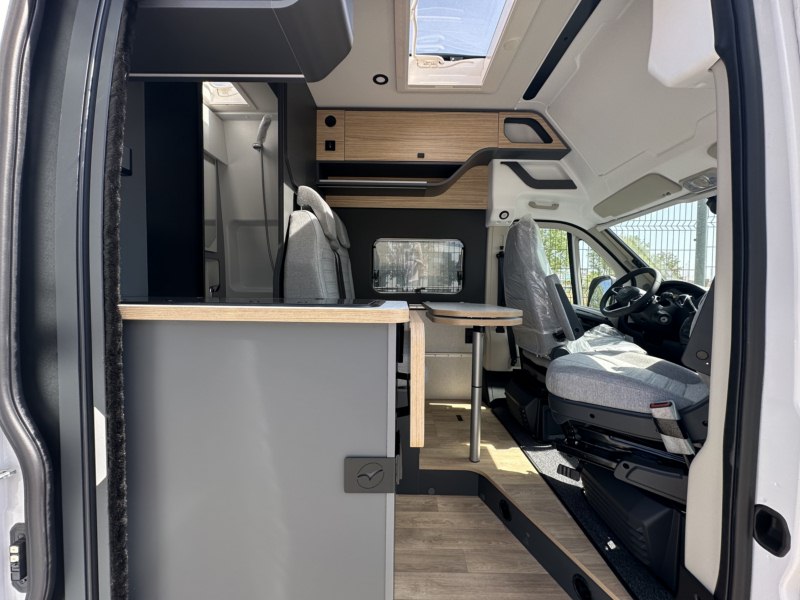 CAMPER PILOTE V633 M EXPRESSION