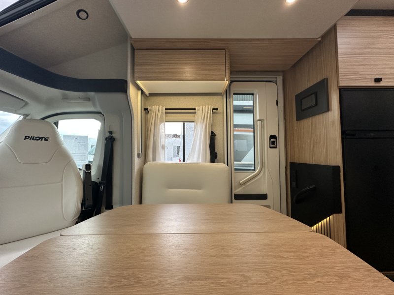 AUTOCARAVANA SEGUNDA MANO PILOTE P740 FGJ