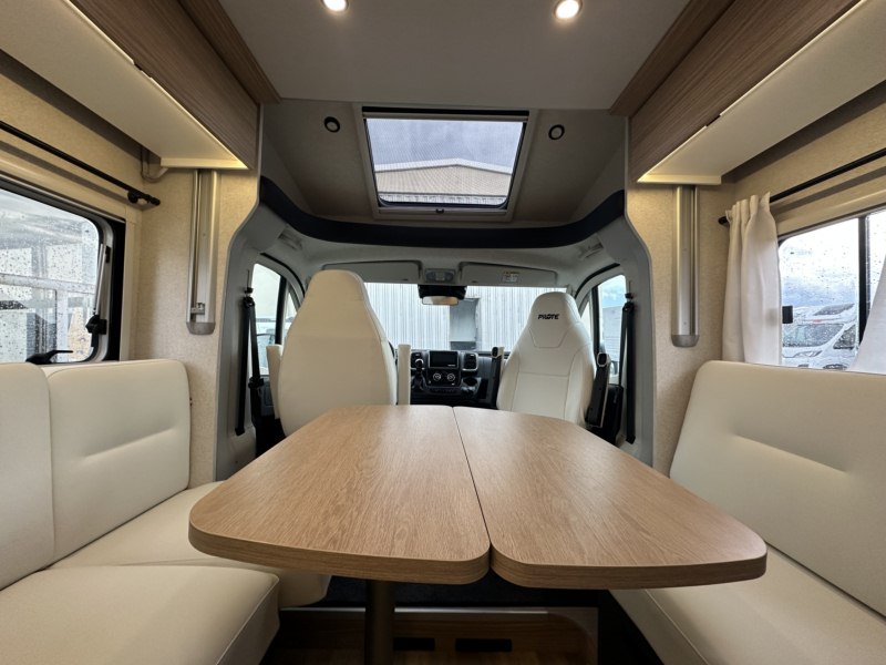 AUTOCARAVANA SEGUNDA MANO PILOTE P740 FGJ
