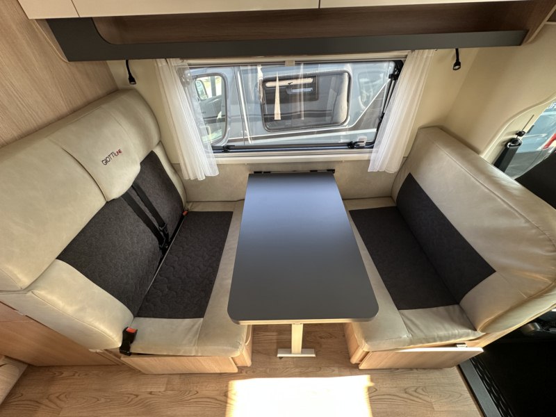 AUTOCARAVANA SEGONA MÀ GIOTTILINE SIENA 440