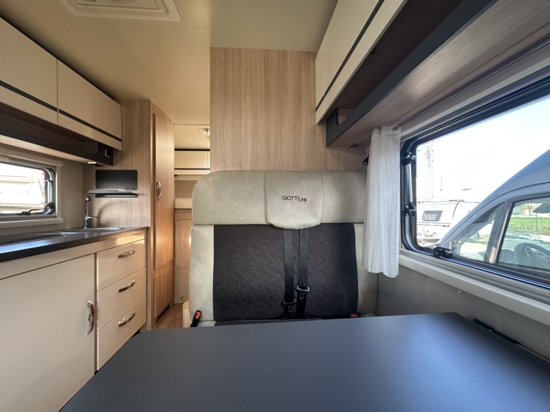 AUTOCARAVANA SEGONA MÀ GIOTTILINE SIENA 440