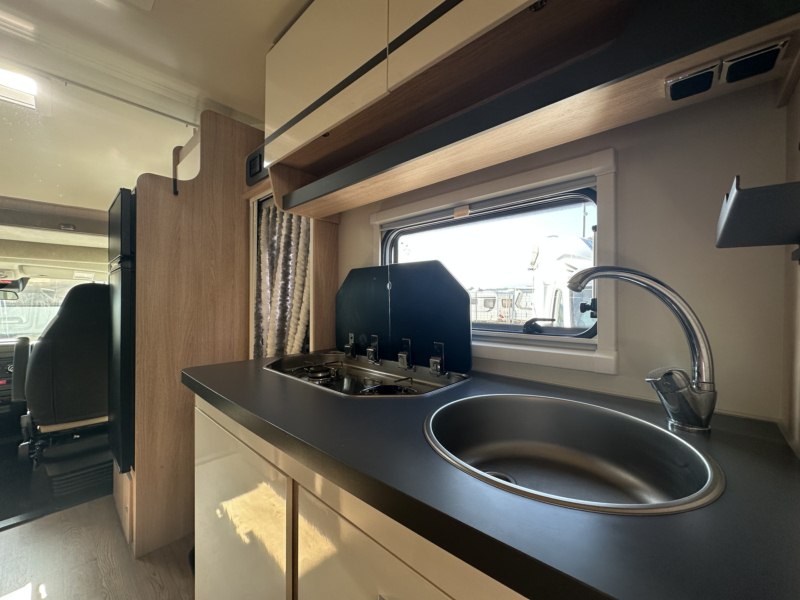 AUTOCARAVANA SEGONA MÀ GIOTTILINE SIENA 440