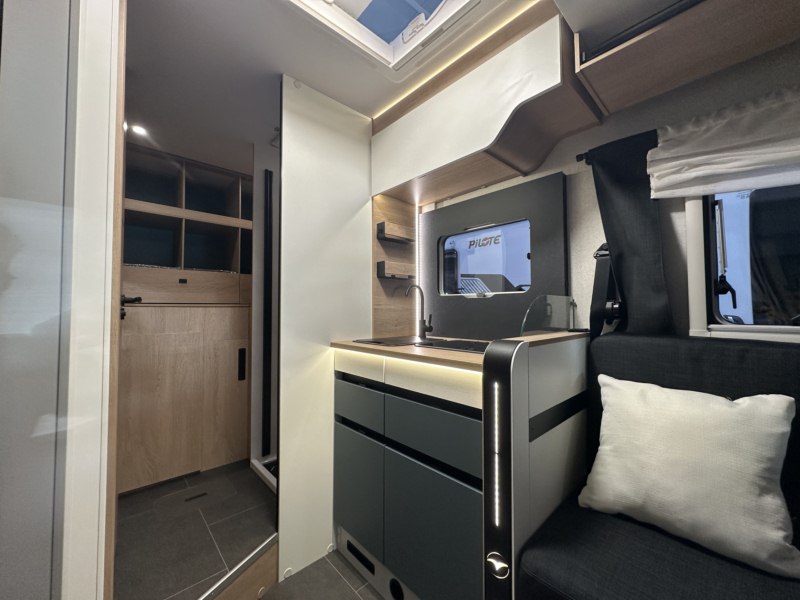 AUTOCARAVANA PILOTE ATLAS A650D
