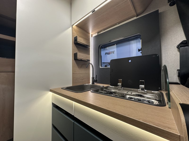 AUTOCARAVANA PILOTE ATLAS A650D