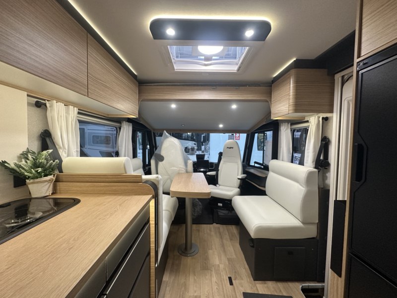 AUTOCARAVANA PILOTE G740 FGJ EVIDENCE