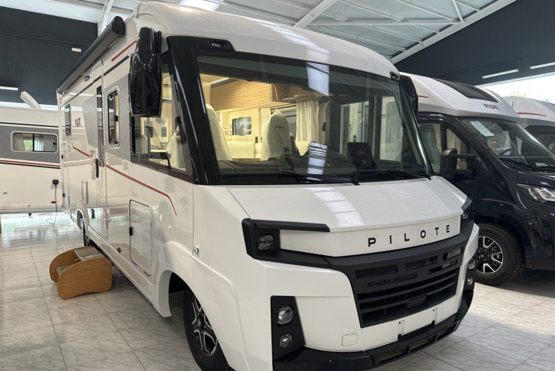 Autocaravana Pilote G740 FC Expression
