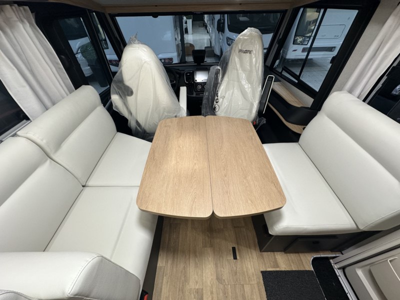 AUTOCARAVANA PILOTE G740 FC EXPRESSION