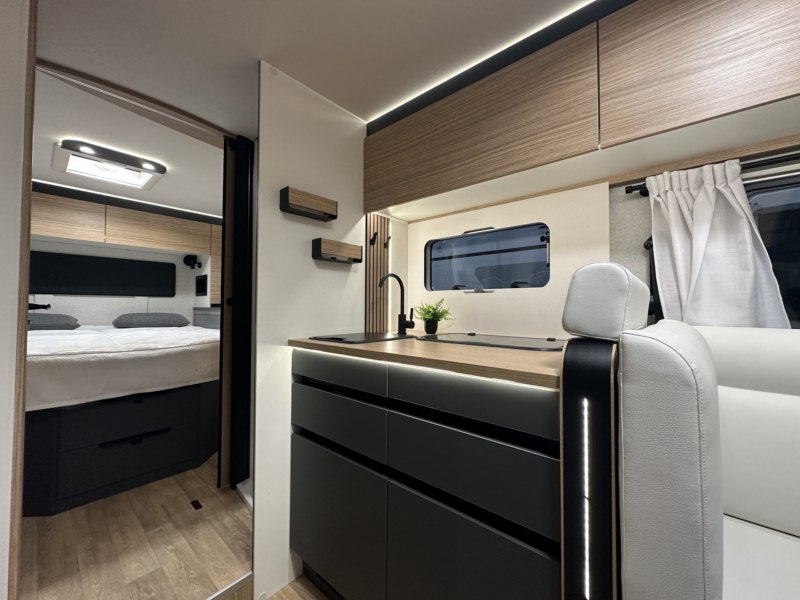 AUTOCARAVANA PILOTE G740 FC EXPRESSION
