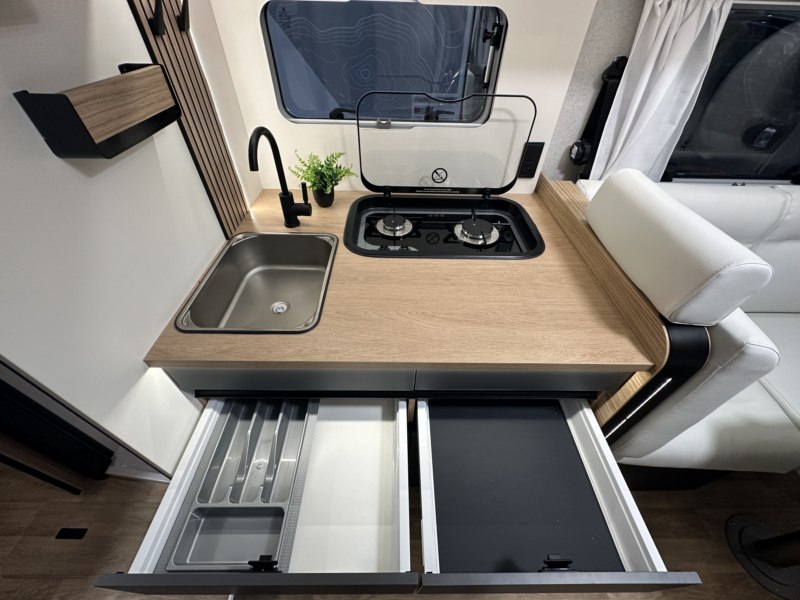 AUTOCARAVANA PILOTE G740 FC EXPRESSION