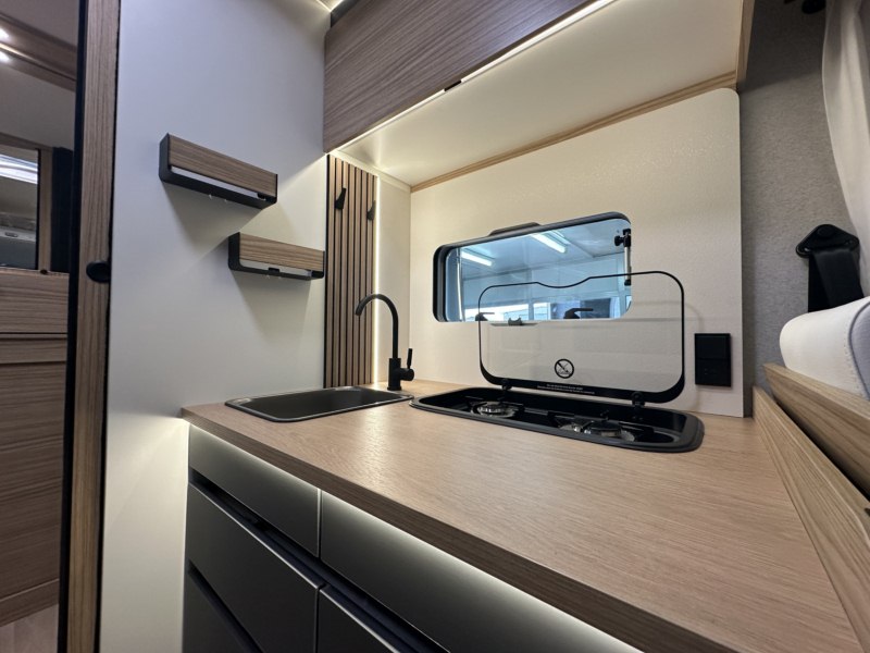 AUTOCARAVANA PILOTE P690D EVIDENCE