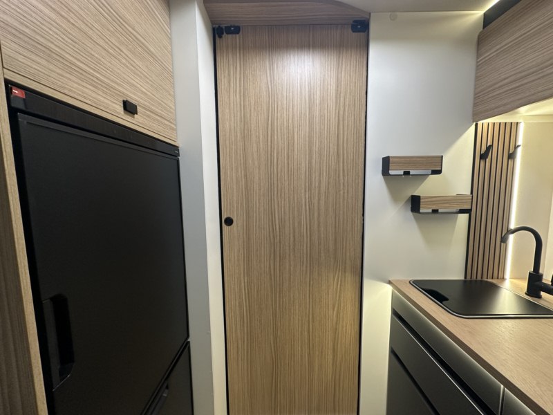 AUTOCARAVANA PILOTE P690D EVIDENCE