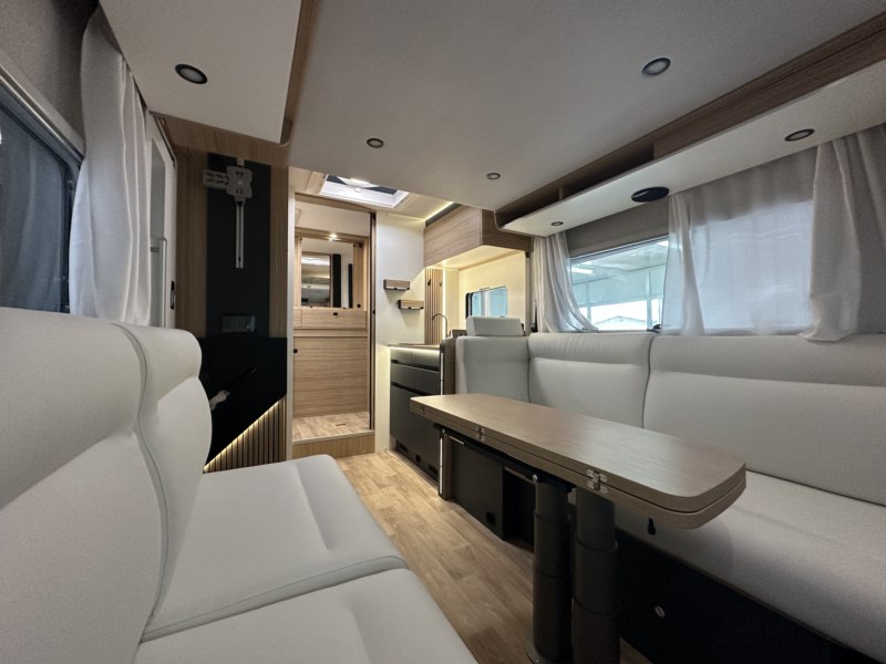 AUTOCARAVANA PILOTE P690D EVIDENCE