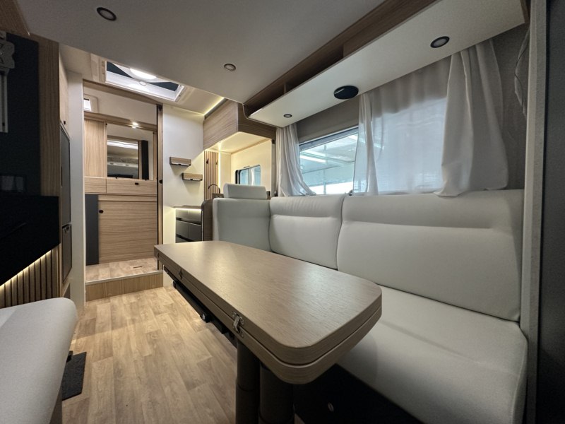 AUTOCARAVANA PILOTE P690D EVIDENCE
