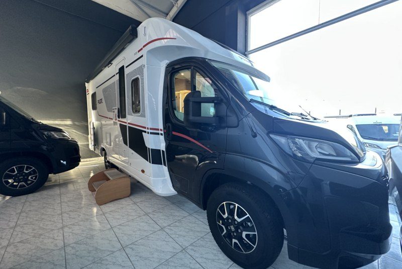 Autocaravana Pilote P720FC Evidence