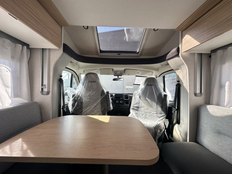 AUTOCARAVANA PILOTE P740C EVIDENCE