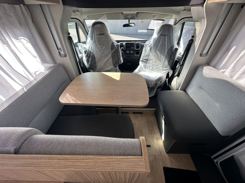 AUTOCARAVANA PILOTE P740C EVIDENCE