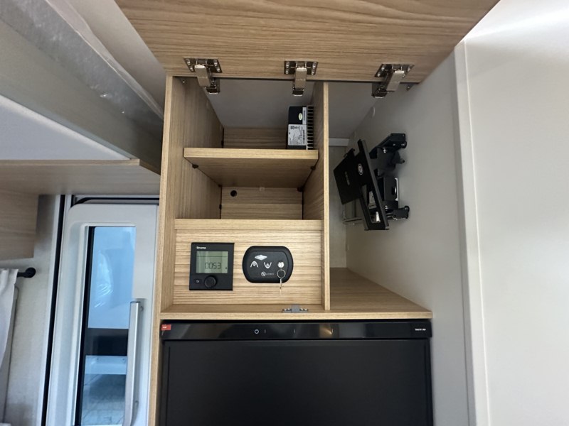 AUTOCARAVANA PILOTE P740GJ EVIDENCE