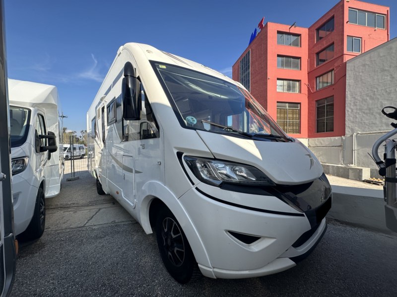 AUTOCARAVANA SEGONA MÀ MCLOUIS NEVIS 75