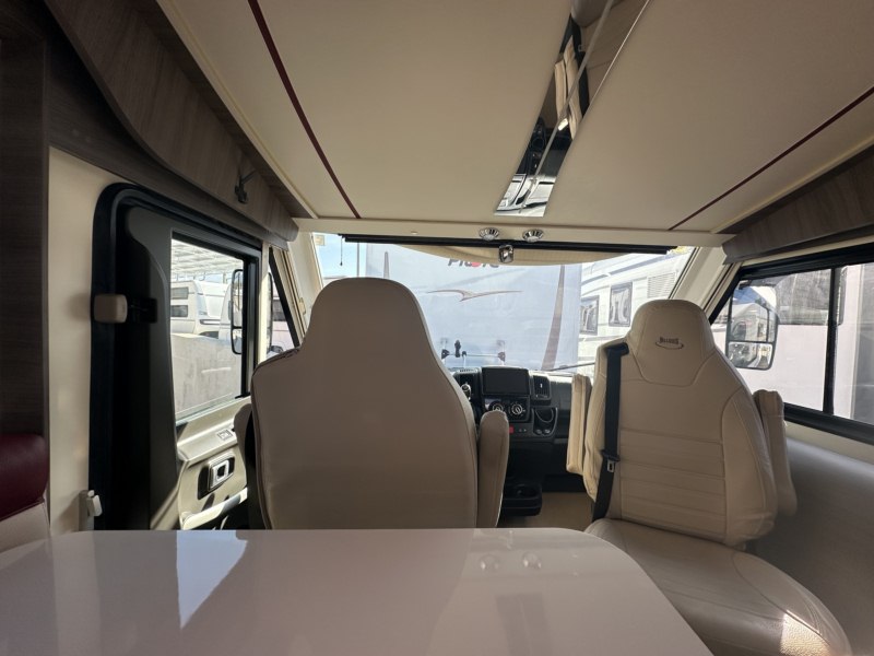 AUTOCARAVANA SEGONA MÀ MCLOUIS NEVIS 75