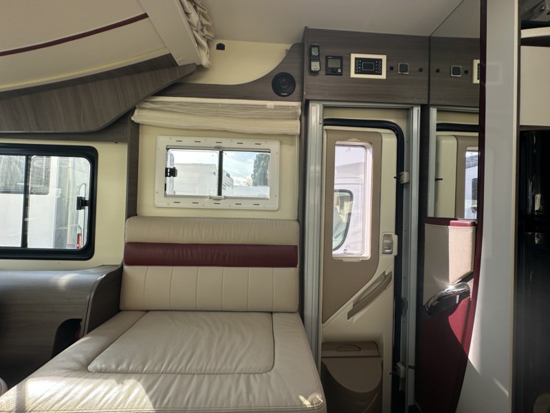 AUTOCARAVANA SEGONA MÀ MCLOUIS NEVIS 75