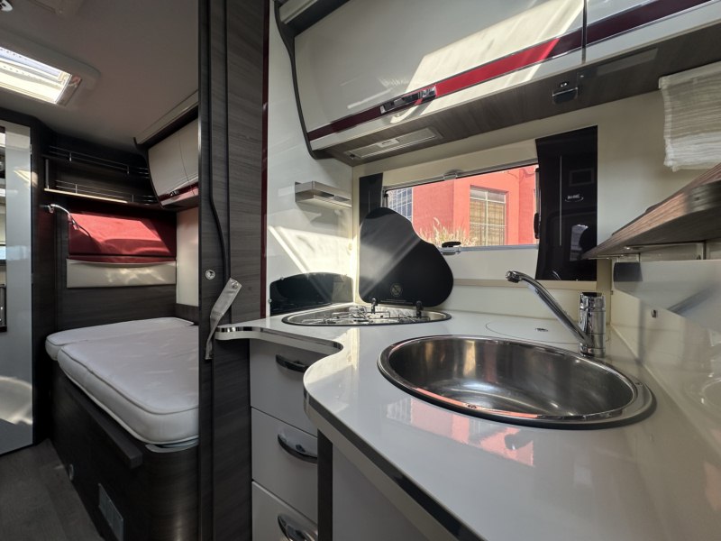 AUTOCARAVANA SEGONA MÀ MCLOUIS NEVIS 75