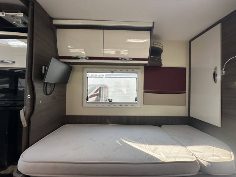 AUTOCARAVANA SEGONA MÀ MCLOUIS NEVIS 75
